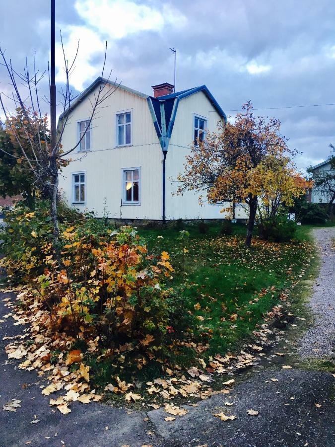 Parkgatan Villa Krylbo ภายนอก รูปภาพ
