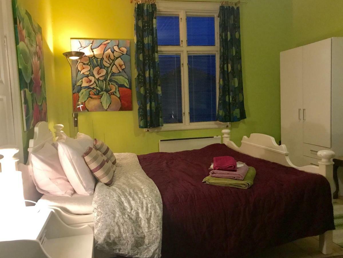 Parkgatan Villa Krylbo ภายนอก รูปภาพ